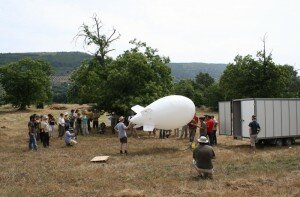 Setting up of the Blimp for Low Altitude Aerial Photography